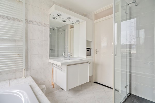 Medium property photo - Bachlaan 39, 3752 HD Bunschoten-Spakenburg